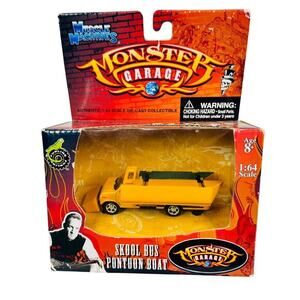 Muscle Machines Monster‎ Garage Skool Bus Pontoon Boat 1/64 Diecast 2004